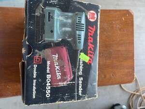 Vintage Makita Finishing Sander Model BO4550 with Dust Bag and Manual
